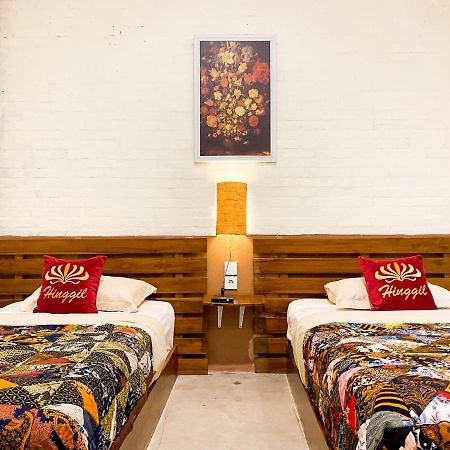 Hinggil Homestay Syariah Malioboro Yogya Mitra Reddoorz Джокякарта Екстериор снимка