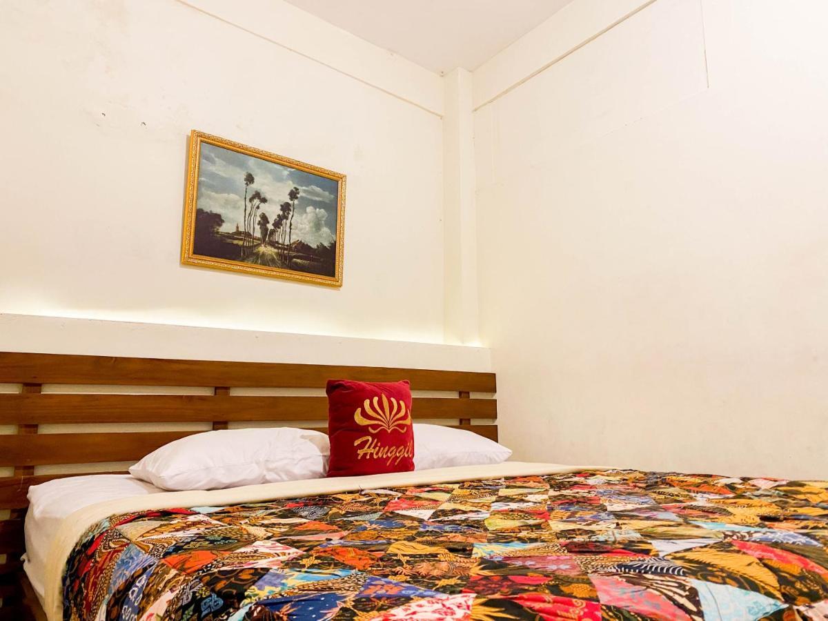 Hinggil Homestay Syariah Malioboro Yogya Mitra Reddoorz Джокякарта Екстериор снимка
