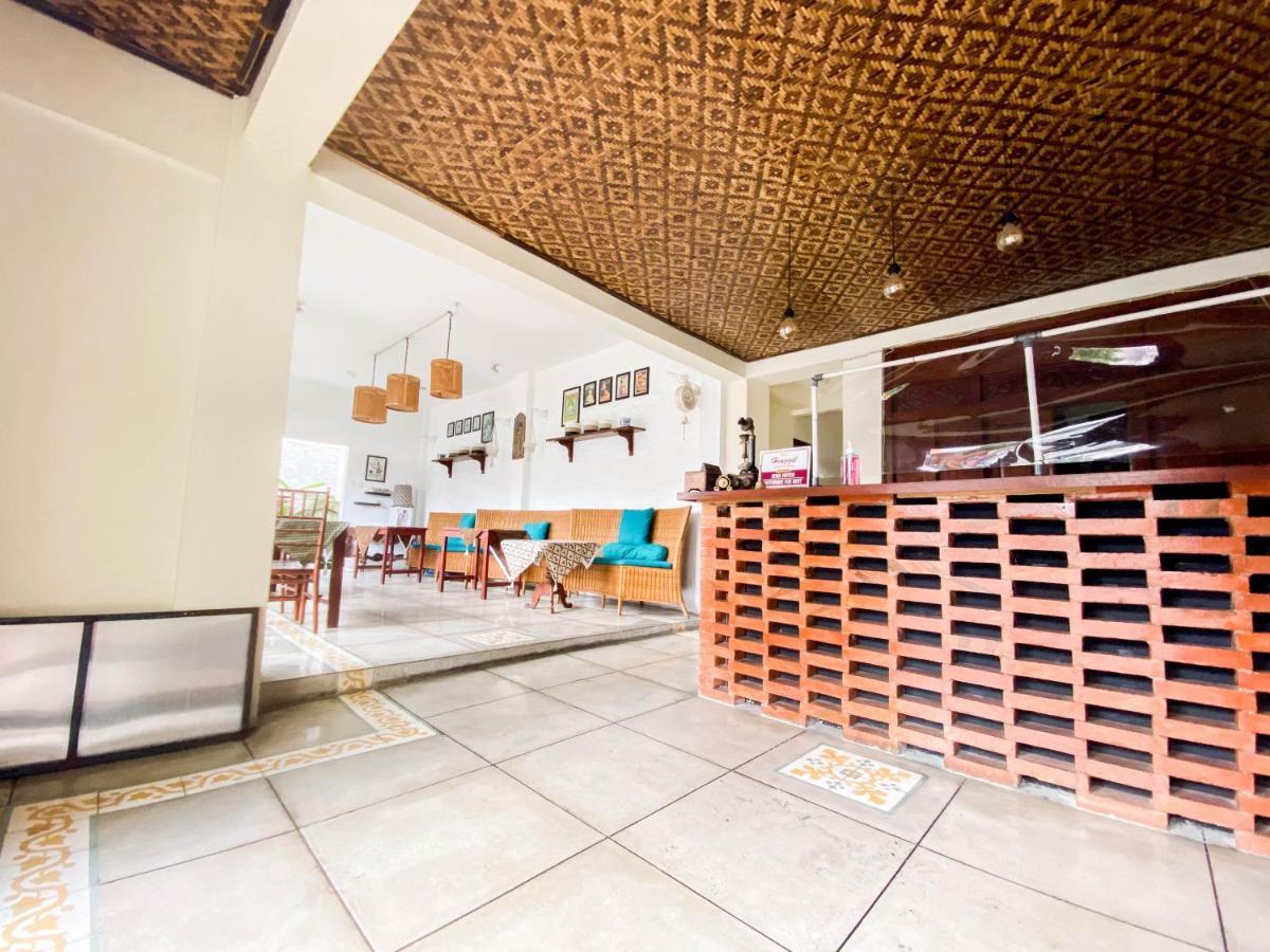 Hinggil Homestay Syariah Malioboro Yogya Mitra Reddoorz Джокякарта Екстериор снимка