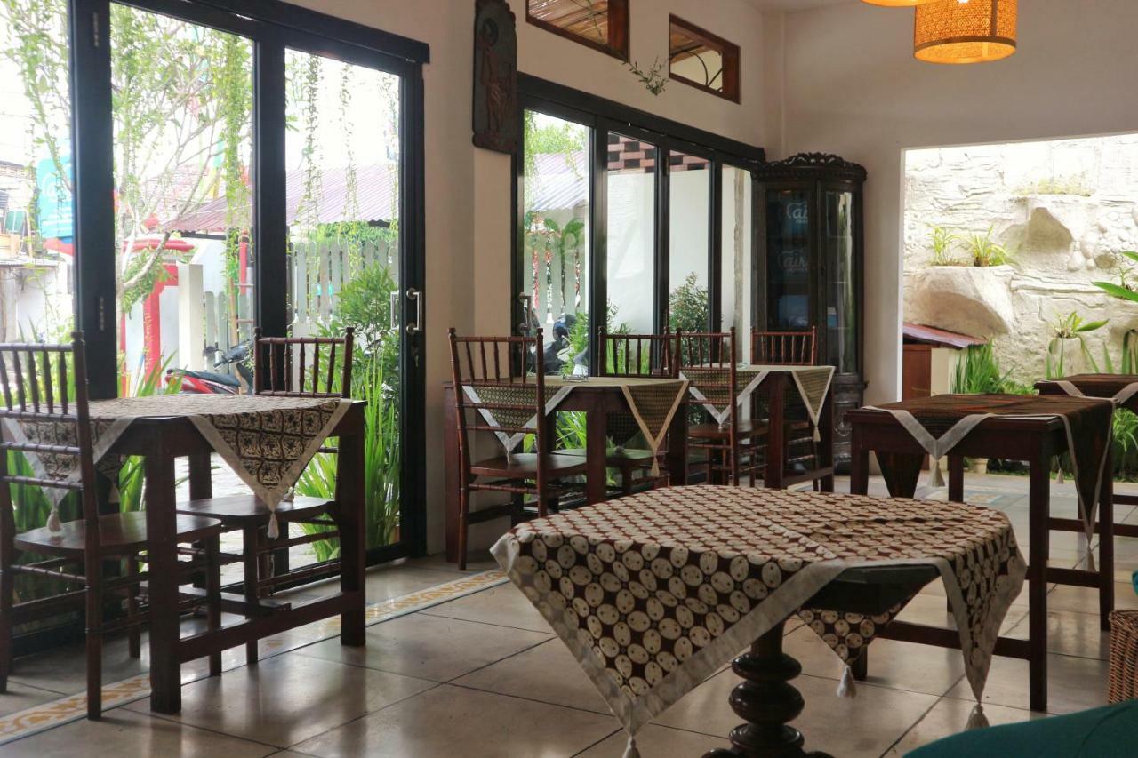 Hinggil Homestay Syariah Malioboro Yogya Mitra Reddoorz Джокякарта Екстериор снимка