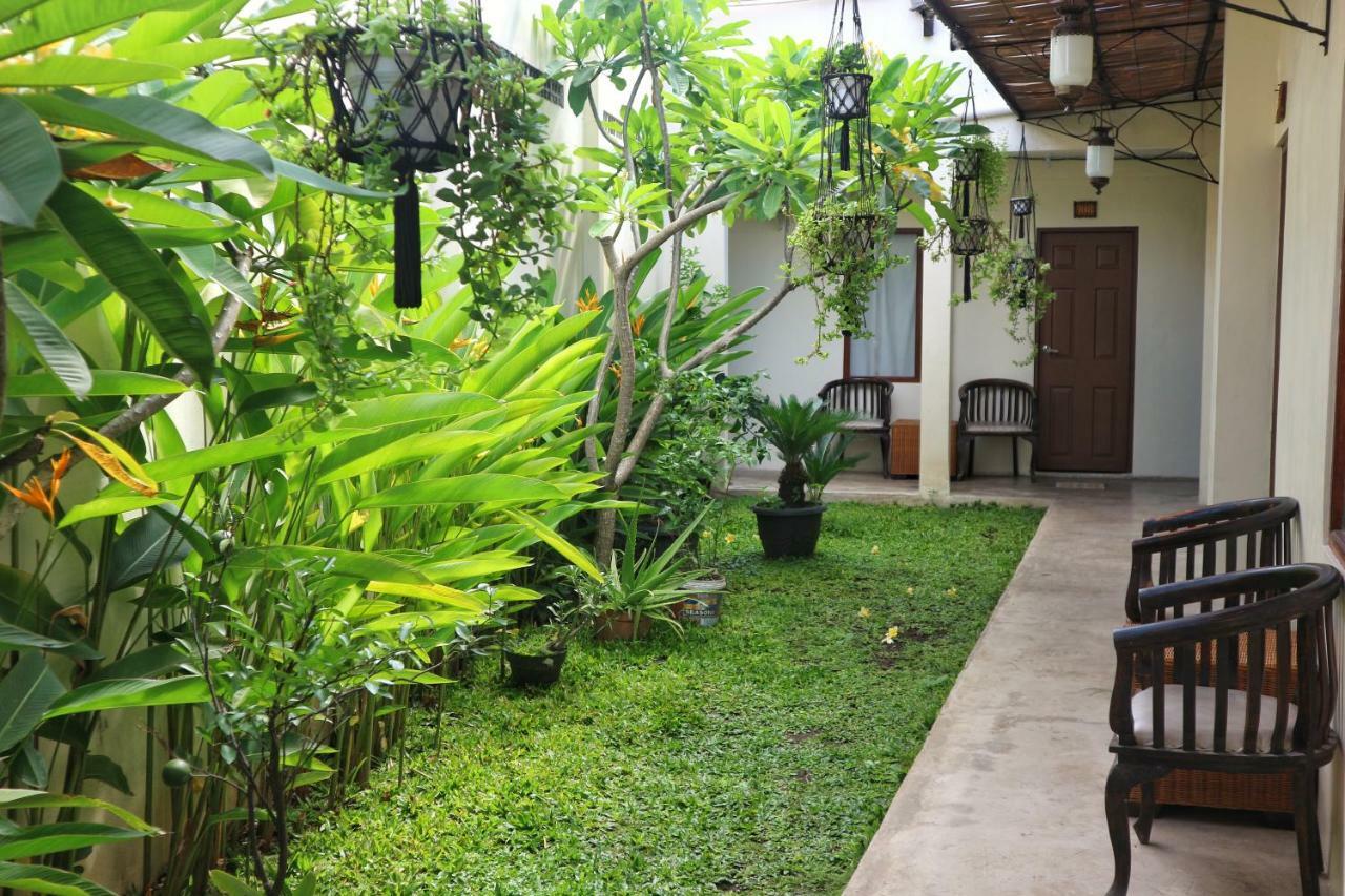 Hinggil Homestay Syariah Malioboro Yogya Mitra Reddoorz Джокякарта Екстериор снимка