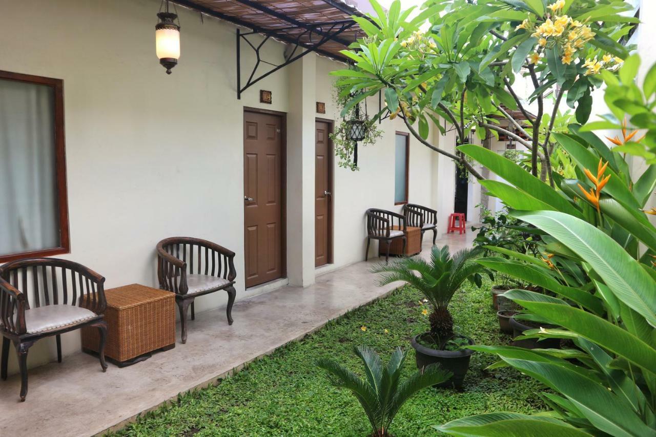 Hinggil Homestay Syariah Malioboro Yogya Mitra Reddoorz Джокякарта Екстериор снимка